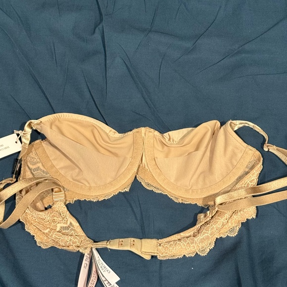 NWT Victoria Secret Push Up Without Pad Bra - Picture 7 of 7